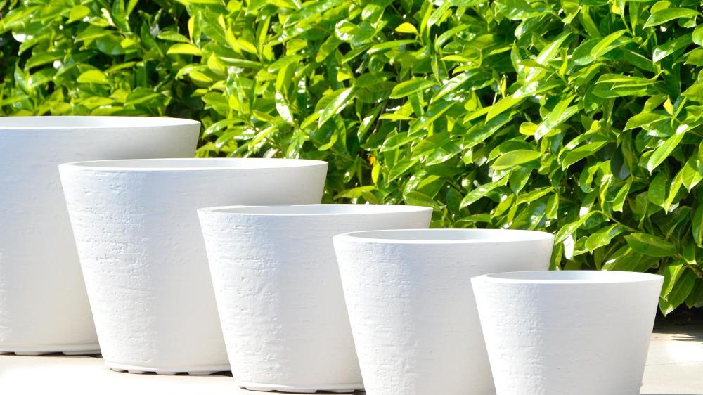 DI MARTINO - Modern pots Pottery Collection | TIRSO